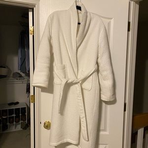 Pottery Barn waffle weave resort robe